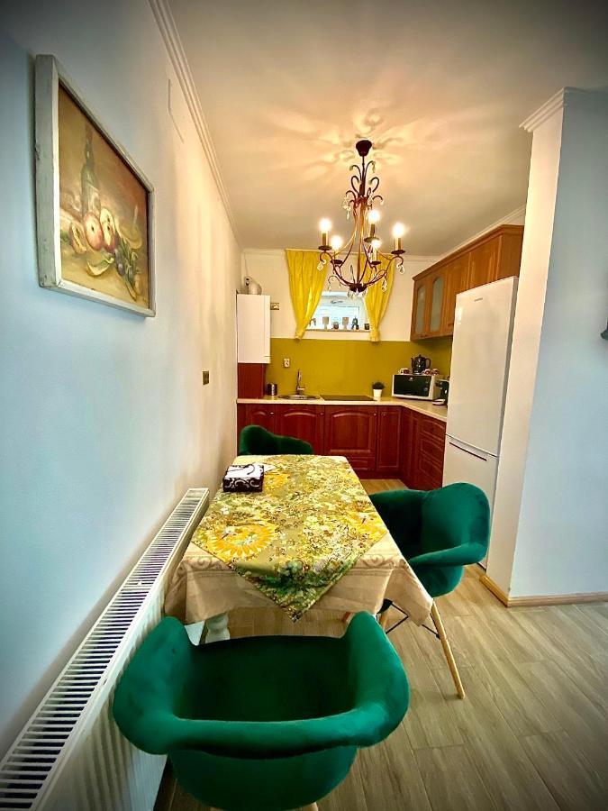Sarada Boutique Luxury Apartment デヴァ エクステリア 写真