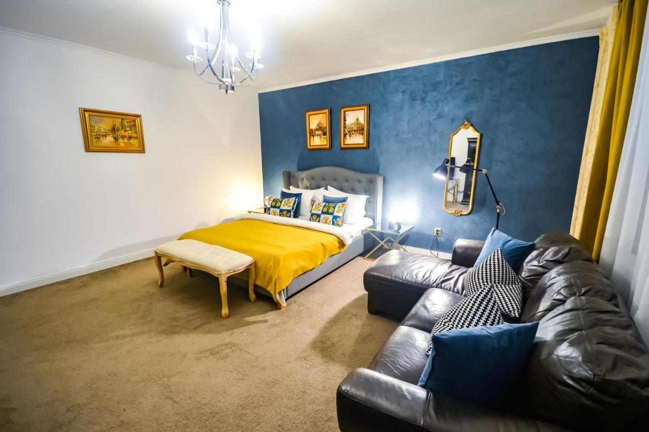 Sarada Boutique Luxury Apartment デヴァ エクステリア 写真