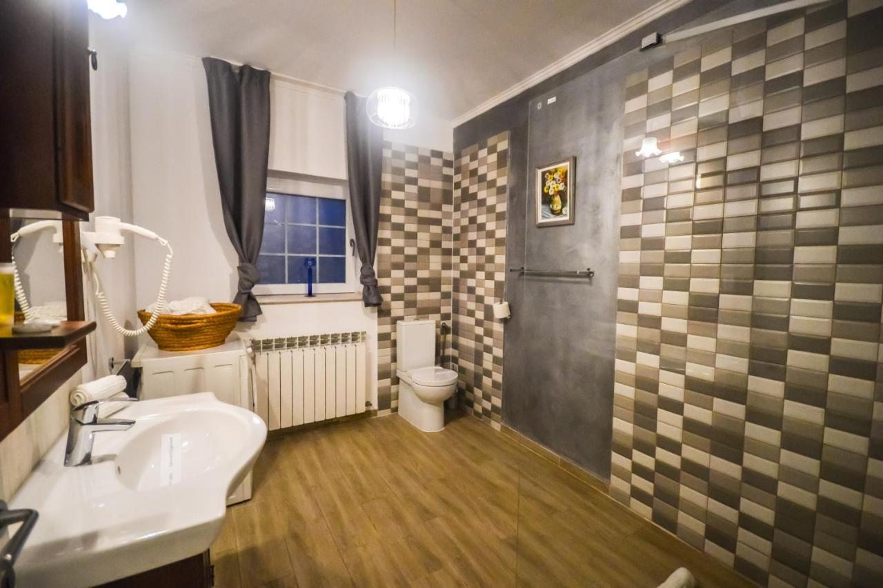 Sarada Boutique Luxury Apartment デヴァ エクステリア 写真